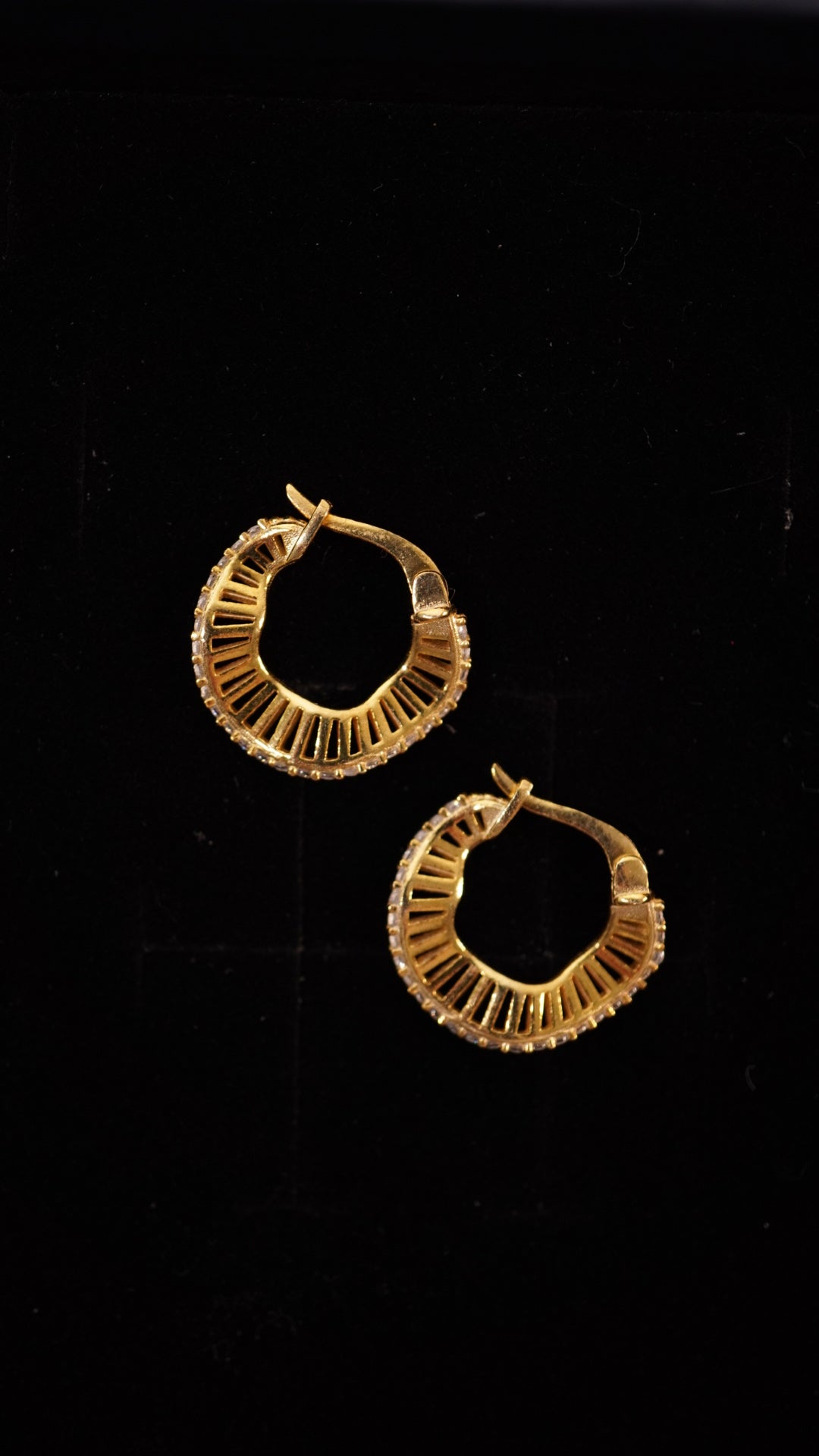 Curly Hoop Küpe