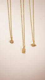 Necklet Yuvarlak Üç Taşlı Kolye