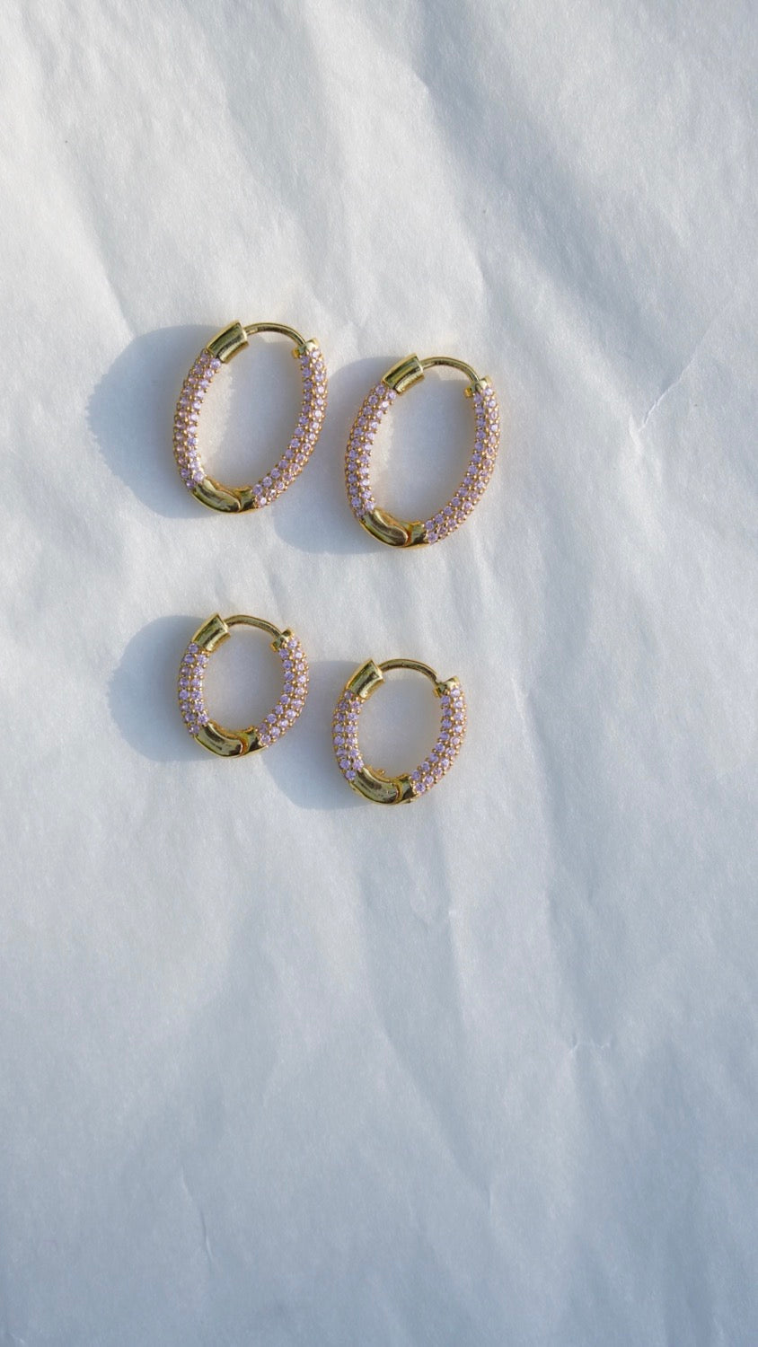 Taşlı Oval Küpe